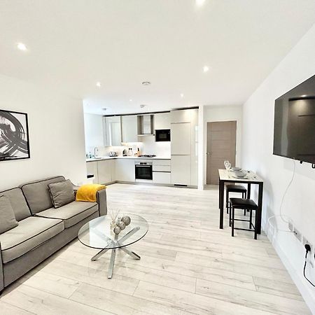 Queens Luxury Apartments Wembley Stadium - London Bagian luar foto